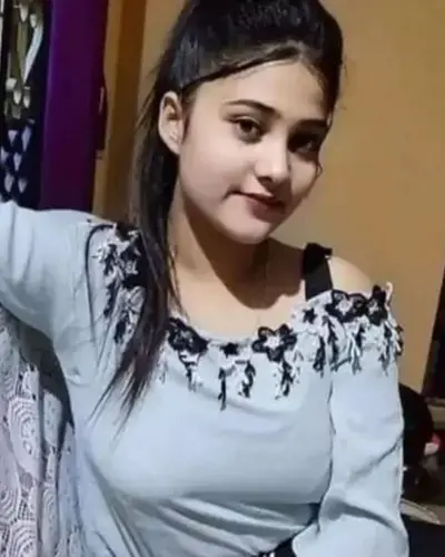 Pherzawl Escort